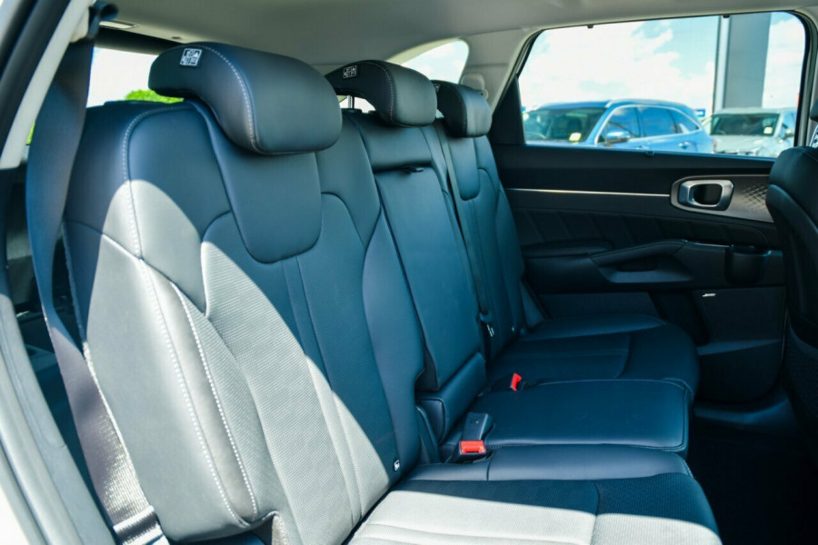 2025 Kia Sorento MQ4 PE Sport+ SUV Image 11