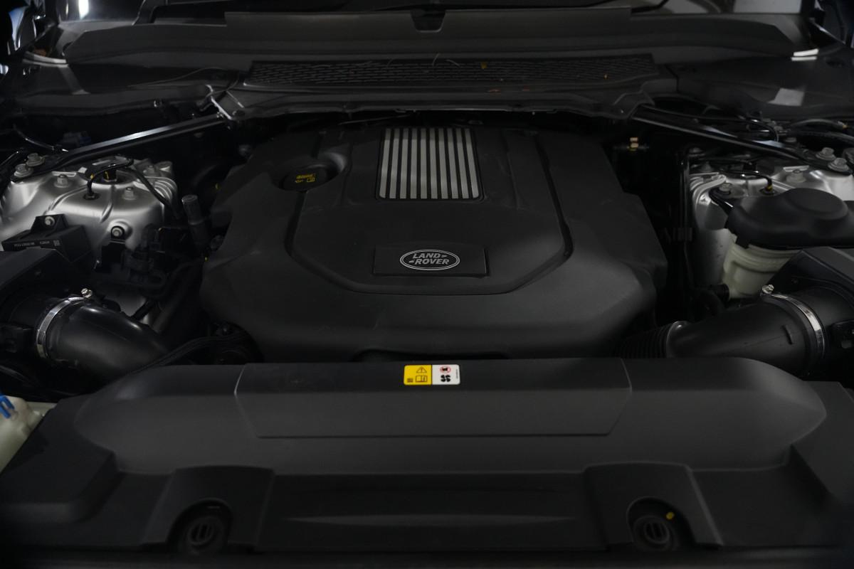 2015 Land Rover Range Rover Sport SDV6 HSE Dynamic SUV
