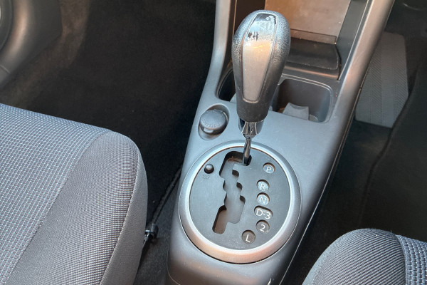 2007 Suzuki Swift RS415 GLX Hatch Image 17