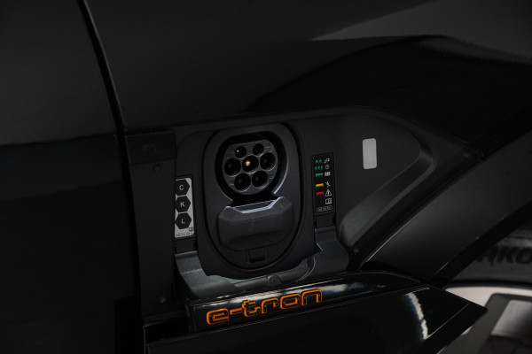 2023 Audi e-tron S GE Sportback SUV Image 23