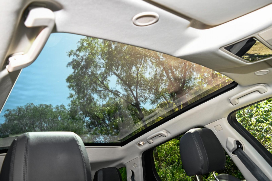 2025 MY25.5 Land Rover Discovery Sport L550 P200 S SUV