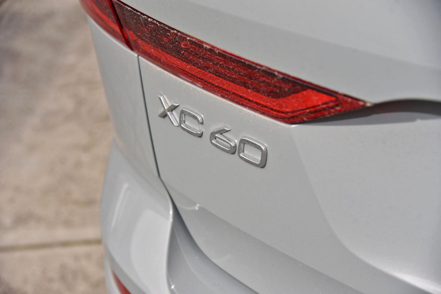 2025 MY26 Volvo XC60 UZ Plus B5 Bright SUV Image 18