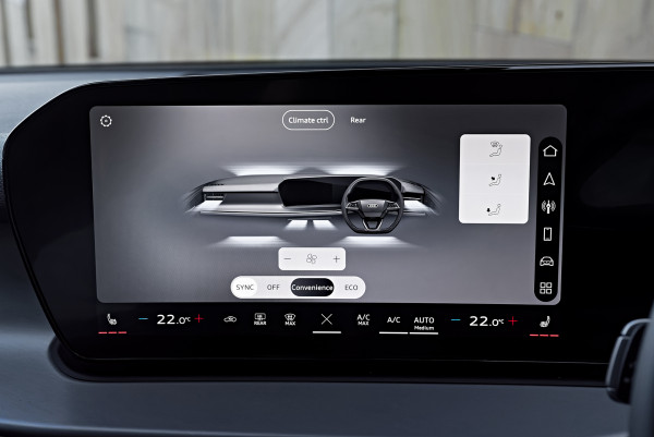 2026 MY25 Audi Q3 F3 TFSI 150kW Quattro Launch edition SUV image 13