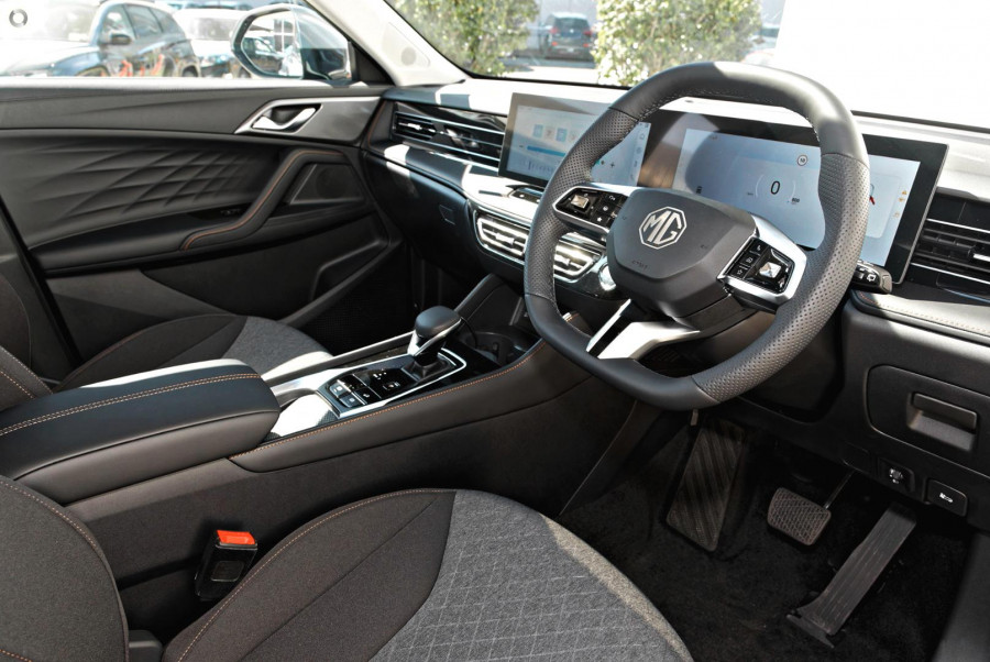 2024 MY24.5 MG HS AS33 Vibe SUV Image 6