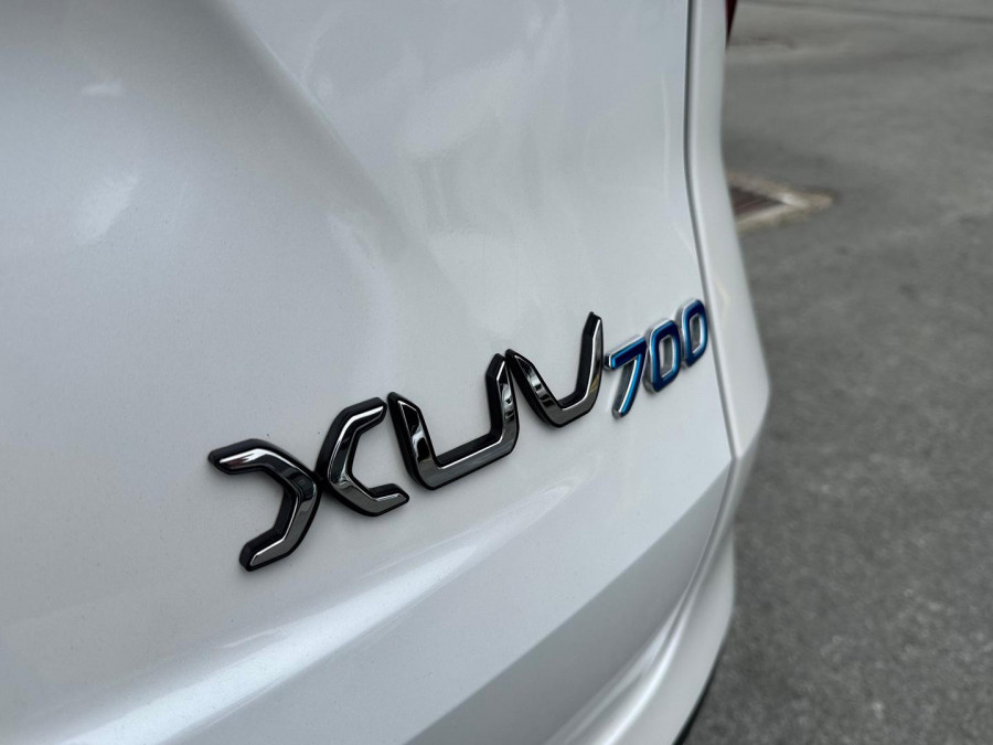 2025 Mahindra XUV700  AX7L SUV Image 27