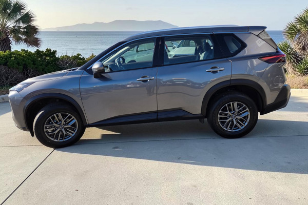 2024 MY25 Nissan X-Trail T33 ST SUV Image 5
