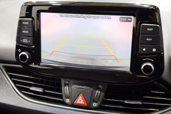 2018 Hyundai i30 PD SR Hatch Image 11