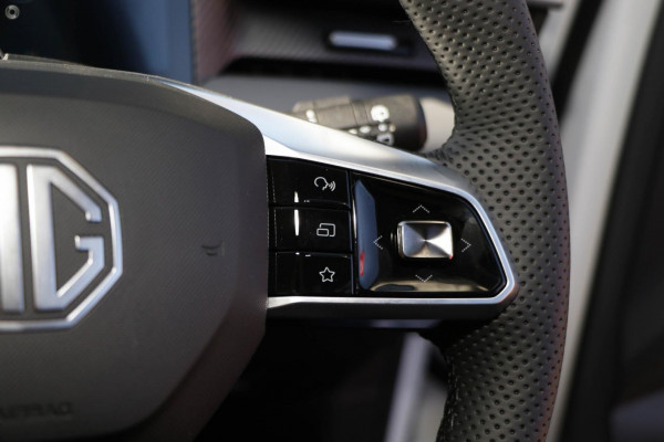 2025 MG MGS5 EV ZS3EM Essence 49 SUV Image 13
