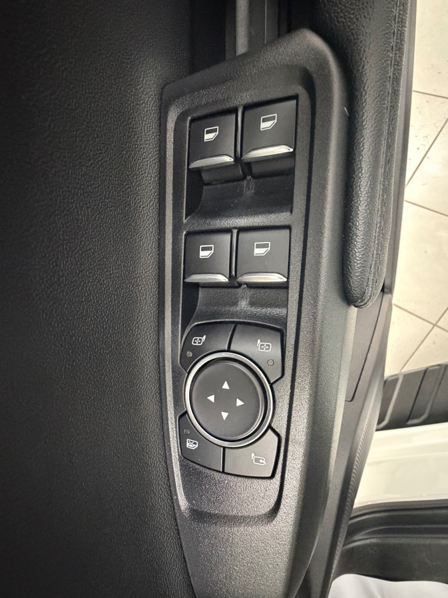2025 MY25.5 Ford Everest UB Sport SUV Image 24