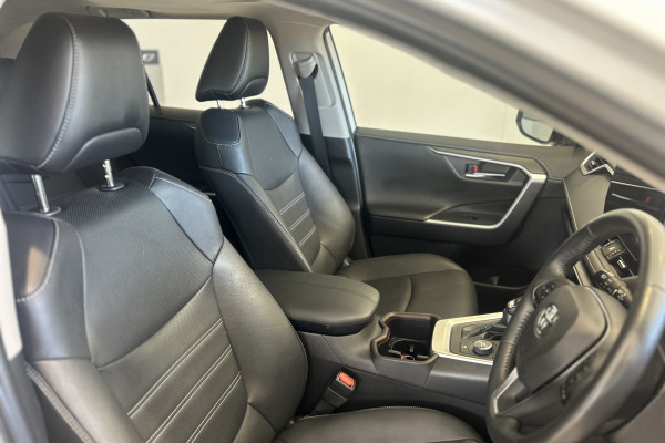 2023 Toyota RAV4 AXAH52R Cruiser Hybrid Wagon Image 8