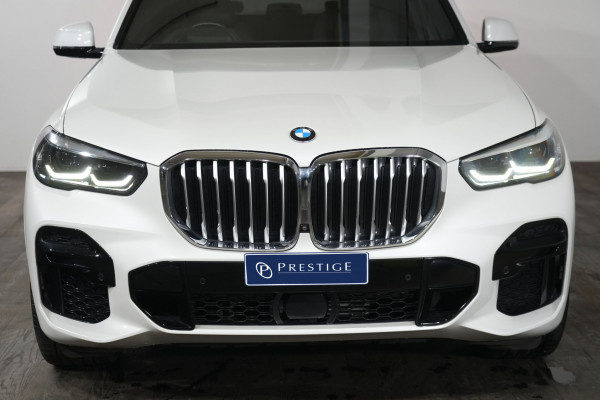 2022 BMW X5 xDrive30d SUV Image 3