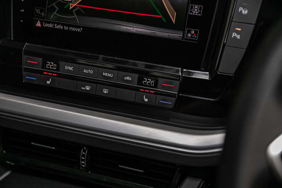 2022 Volkswagen Touareg CR 170TDI SUV Image 24