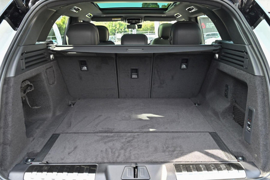 2026 Land Rover Range Rover Sport L461 D300 Dynamic SE SUV