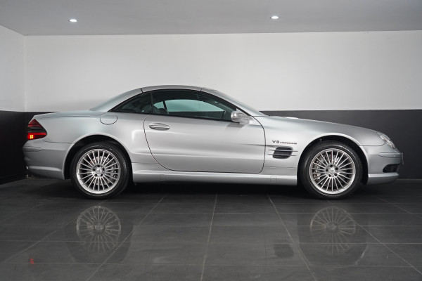 2003 Mercedes-Benz SL 55 AMG Convertible Image 12