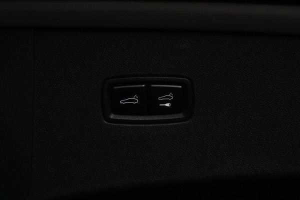 2024 Porsche Cayenne GTS Coupe Image 26