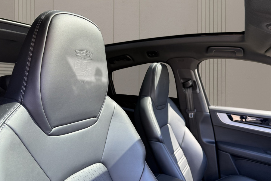 2024 Porsche Cayenne SUV