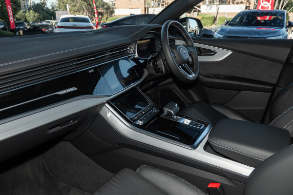 2025 Audi Q8 F1 50 TDI S Line SUV image 8