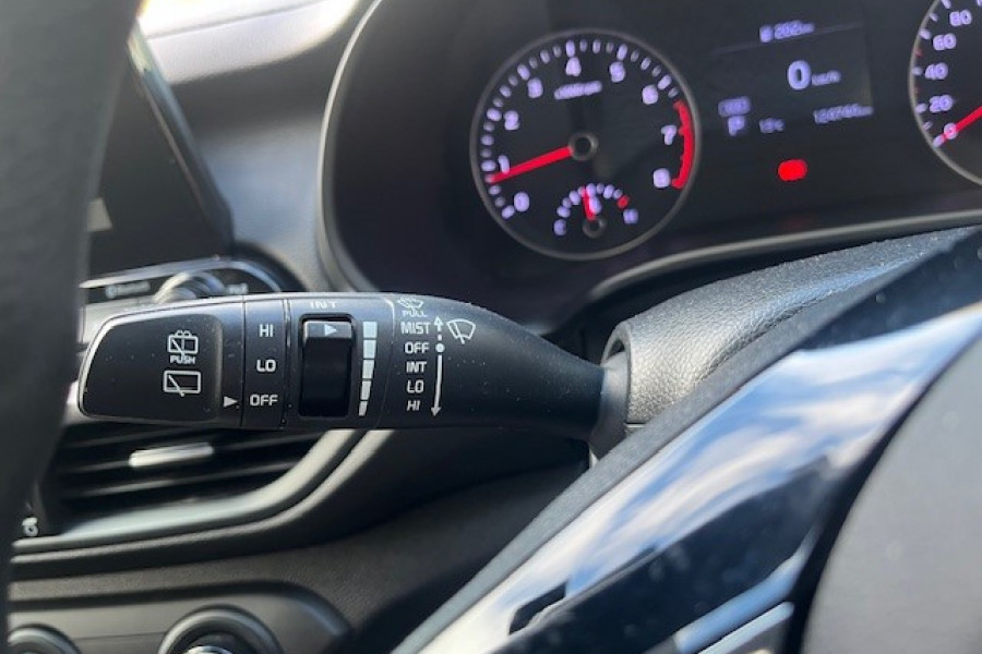 2019 Kia Cerato BD S Hatch Image 16