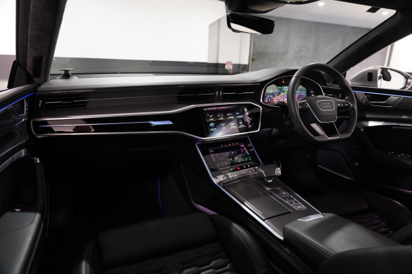 2020 Audi RS7 Quattro Hatch Image 24