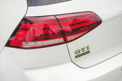 2017 MY18 Volkswagen Golf 7.5 GTI Original Hatch Image 3