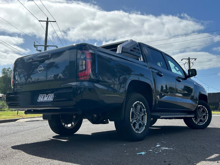2026 Nissan Navara D27 ST-X Ute Image 5