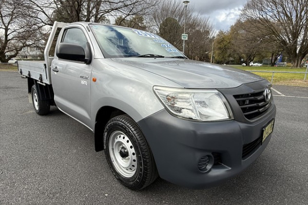 2015 MY14 Toyota HiLux WorkMate Single Cab Chassis Image 1