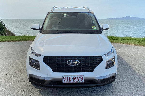 2025 Hyundai Venue QX.V5  SUV Image 2