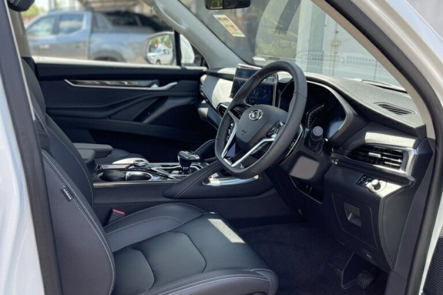 2024 LDV D90 SV9A Executive SUV Image 11
