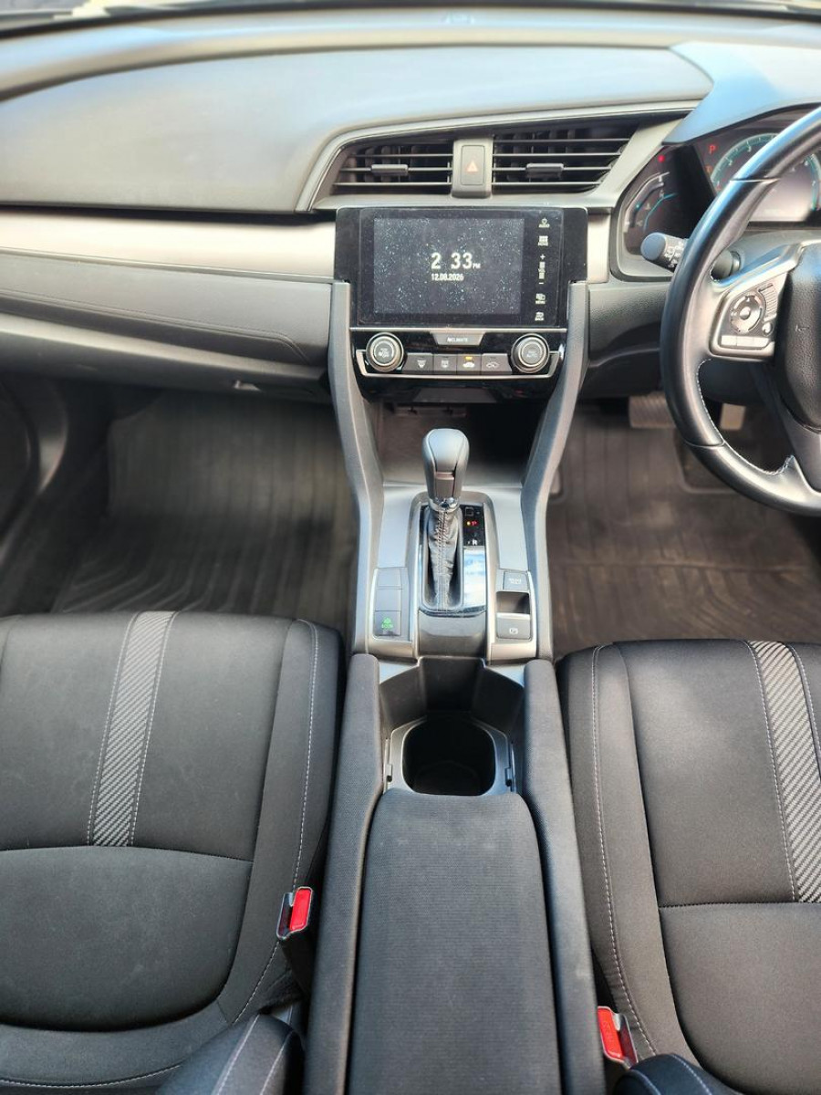 2017 Honda Civic 10th Gen VTi-S Hatch Image 13