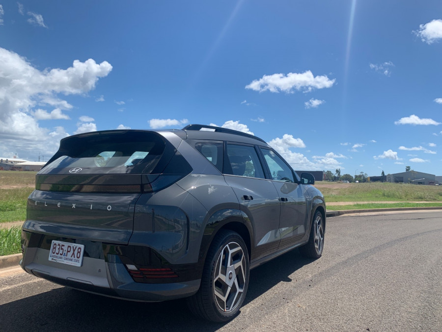 2026 Hyundai ELEXIO OE1.V1 Elite SUV Image 7