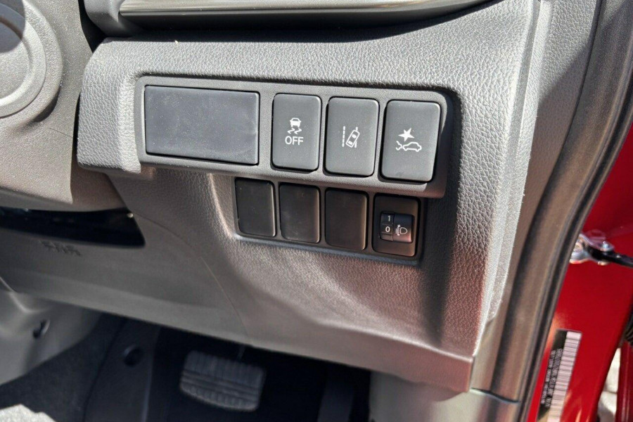 2024 Mitsubishi Eclipse Cross YB Black Edition SUV Image 19