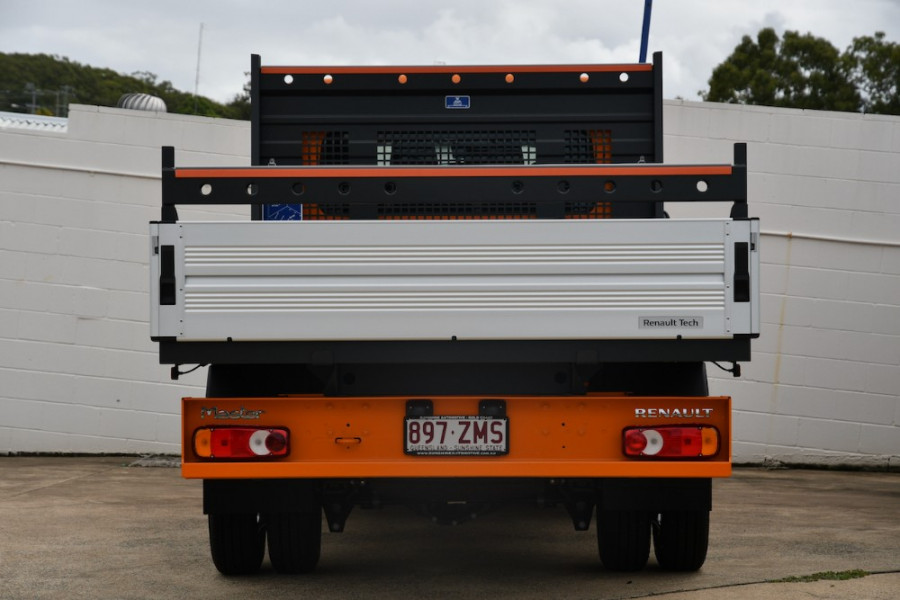 2019 Renault Master Dual cab