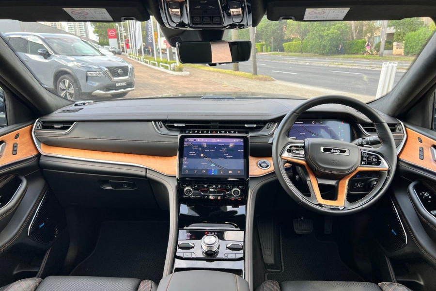 2022 MY23 Jeep Grand Cherokee WL Summit Reserve 4xe SUV Image 21