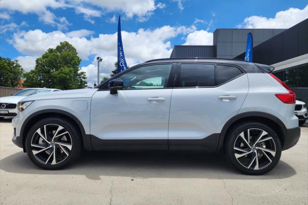 2020 MY21 Volvo XC40 XZ Recharge Plug-In Hybrid SUV Image 6