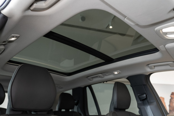 2025 MY26 Volvo XC90 L Series Ultra B5 Dark SUV image 17