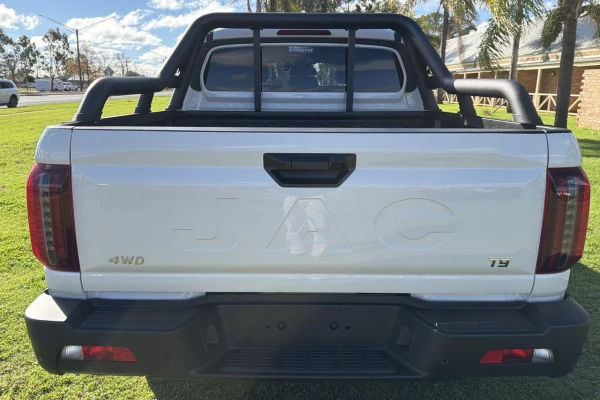 2026 JAC T9  Haven Ute Image 5