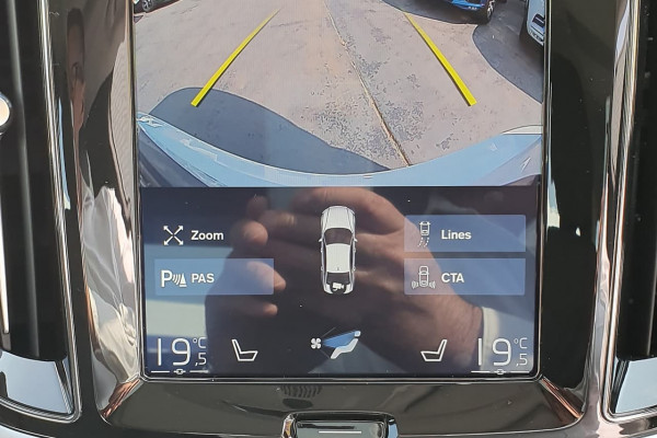 2019 MY20 Volvo S60 Z Series  T5 Momentum Sedan Image 4