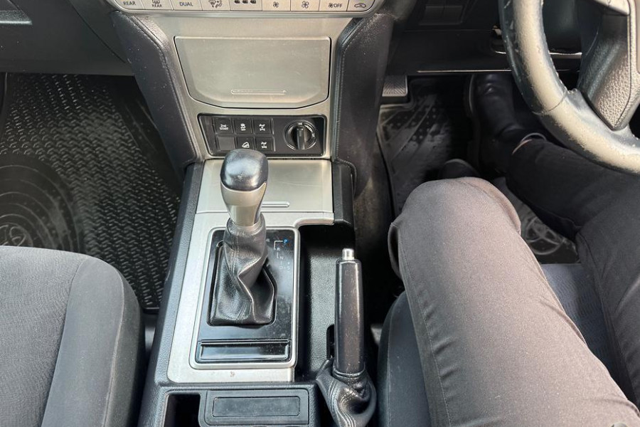 2018 Toyota LandCruiser Prado GDJ150R GXL SUV Image 18