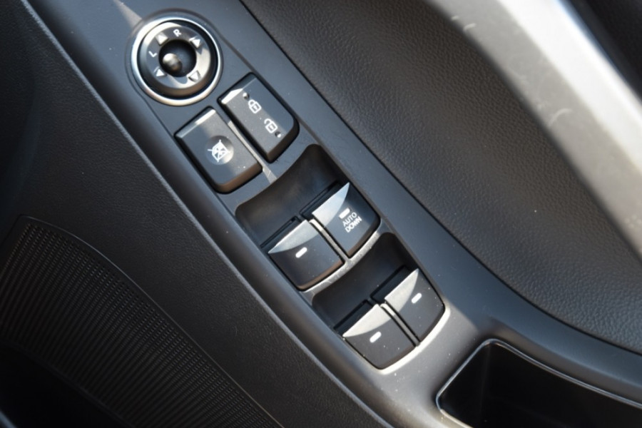 2013 MY14 Hyundai Elantra MD3 Trophy Sedan Image 17