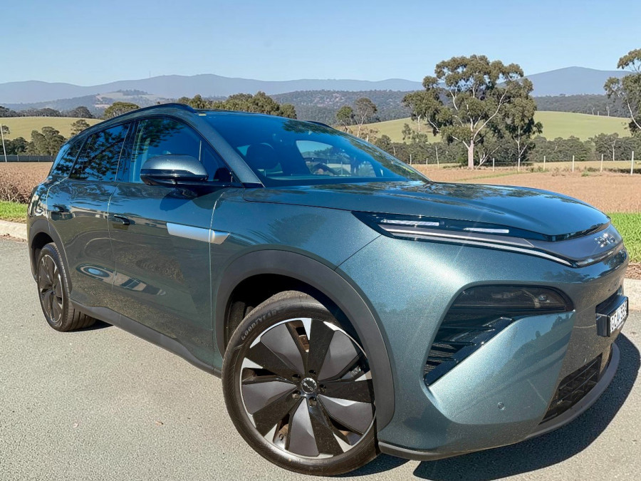2025 MY26 BYD SEALION 8  Premium AWD SUV Image 1