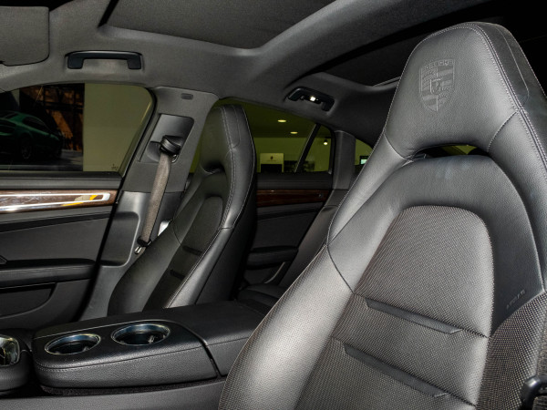2021 MY22 Porsche Panamera 971 Sedan image 31