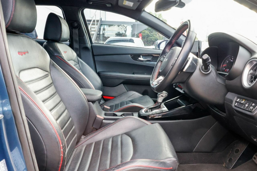 2022 MY23 Kia Cerato BD GT Hatch Image 8