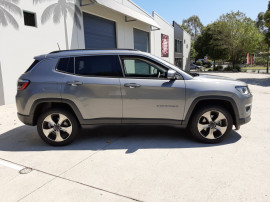 2018 Chrysler Compass M6  Limited Wagon