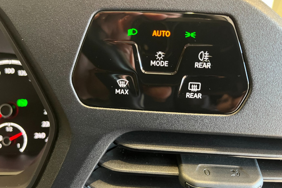 2021 Volkswagen Caddy 5 Van Image 13