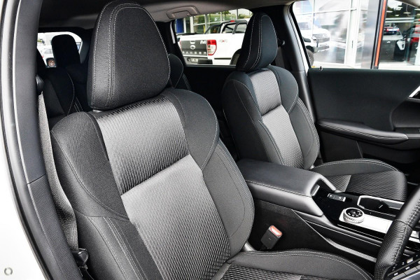 2026 Mitsubishi Outlander ZM LS SUV Image 6