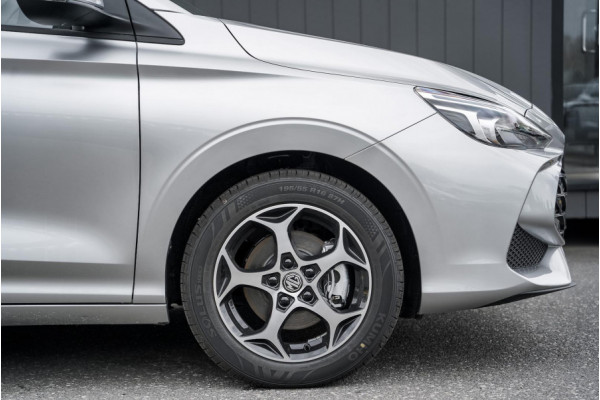 2024 MY24.5 MG MG3 ZP22 Excite Hybrid+ Hatch Image 5