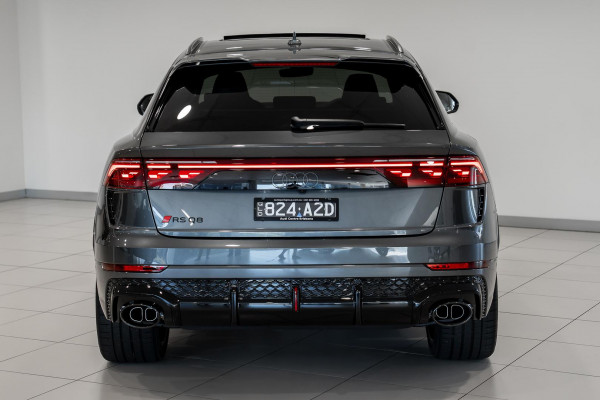 2025 Audi RS Q8 F1 SUV image 5