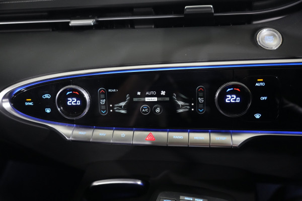 2024 Genesis GV70 2.5t SUV Image 18