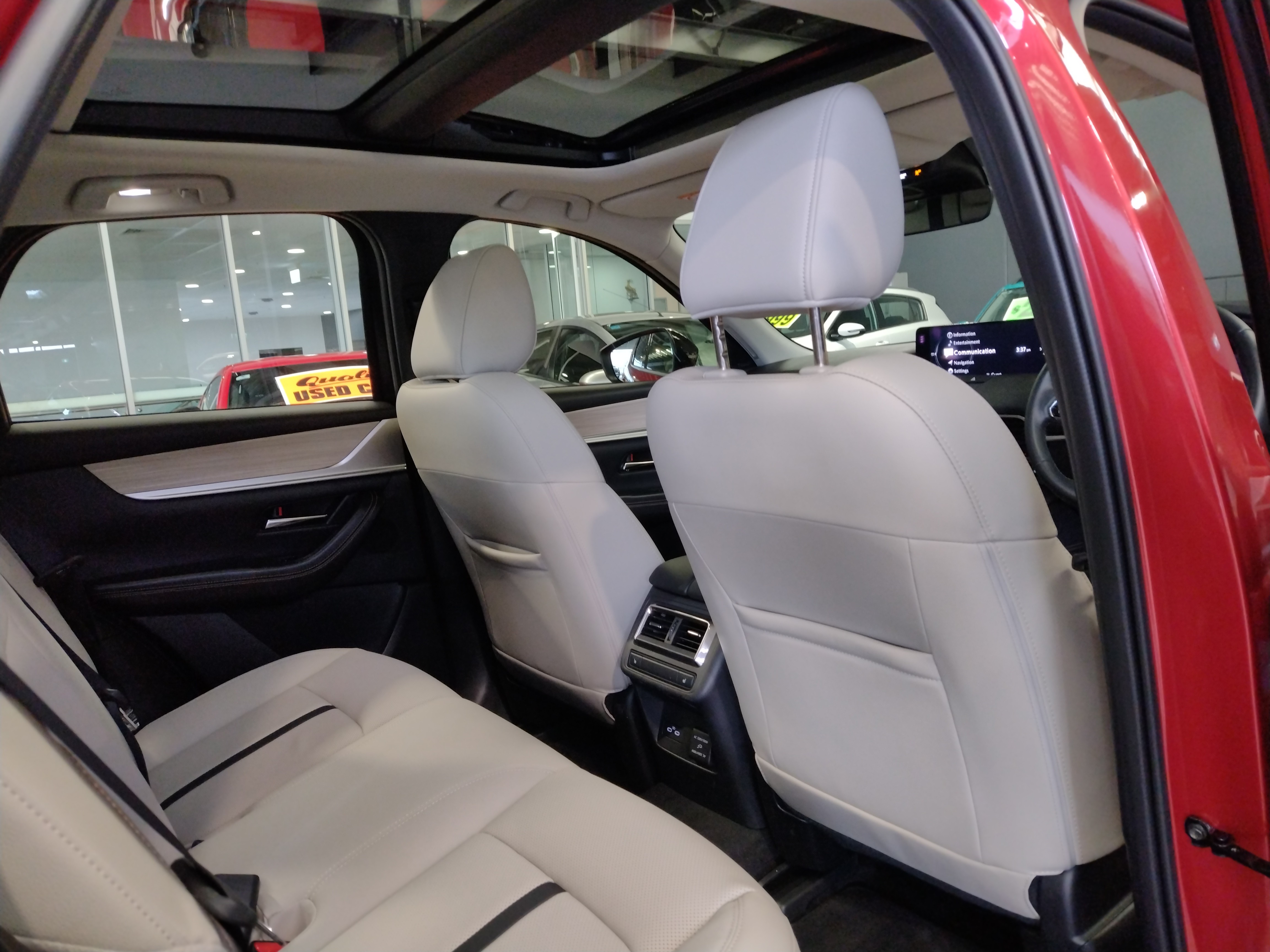2024 Mazda CX-60 KH Series D50e GT SUV Image 11