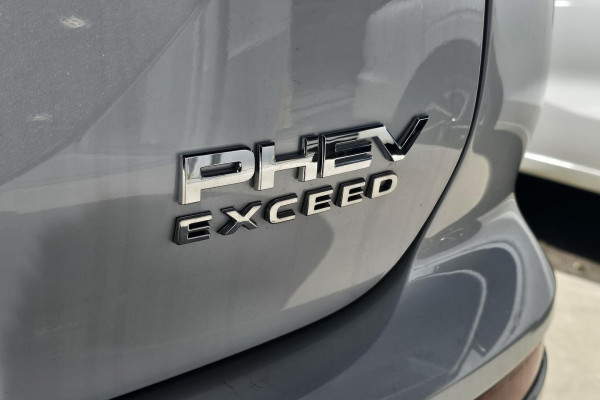 2024 Mitsubishi Outlander ZM PHEV Exceed Tourer SUV Image 8